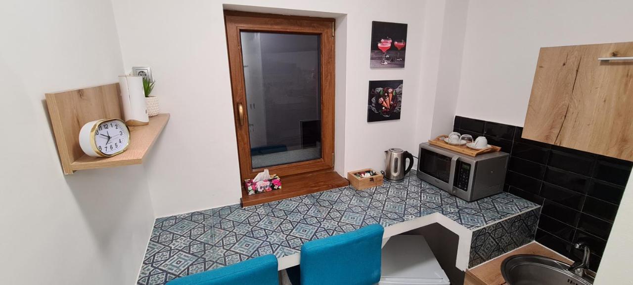 Central Arghezi University Square Apartment Bucureşti Ngoại thất bức ảnh