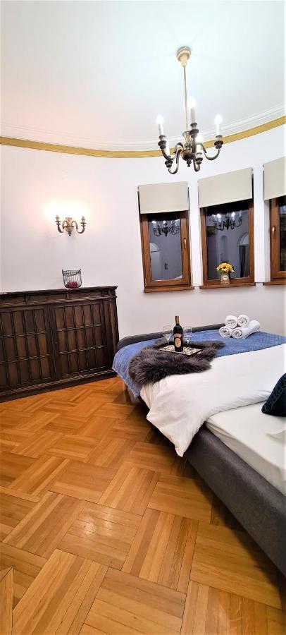 Central Arghezi University Square Apartment Bucureşti Ngoại thất bức ảnh