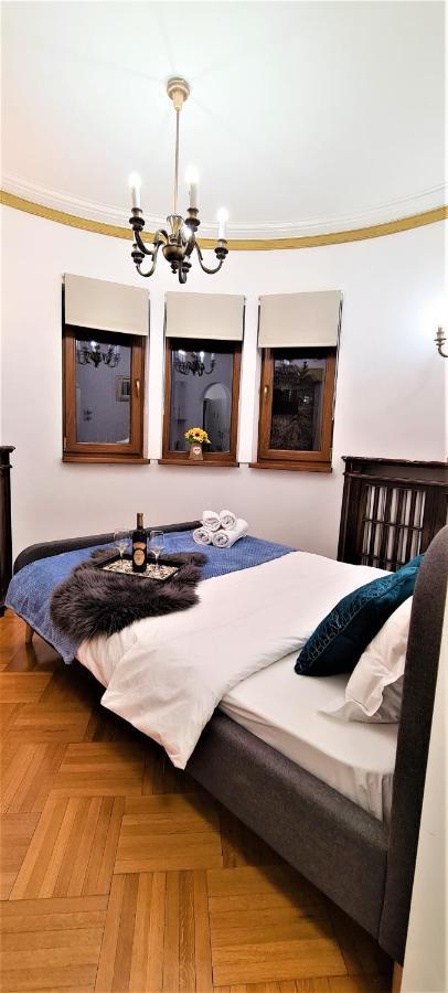 Central Arghezi University Square Apartment Bucureşti Ngoại thất bức ảnh