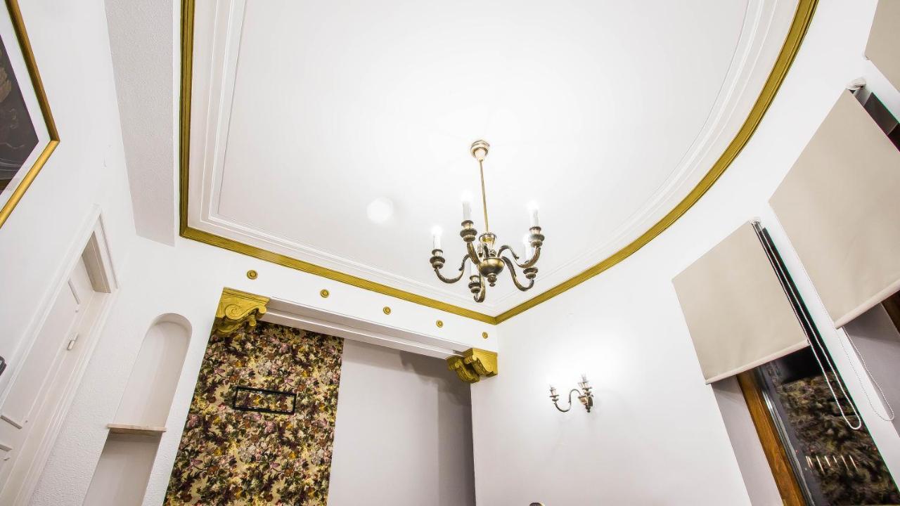 Central Arghezi University Square Apartment Bucureşti Ngoại thất bức ảnh